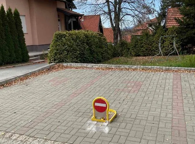 Yellow & * Златибор