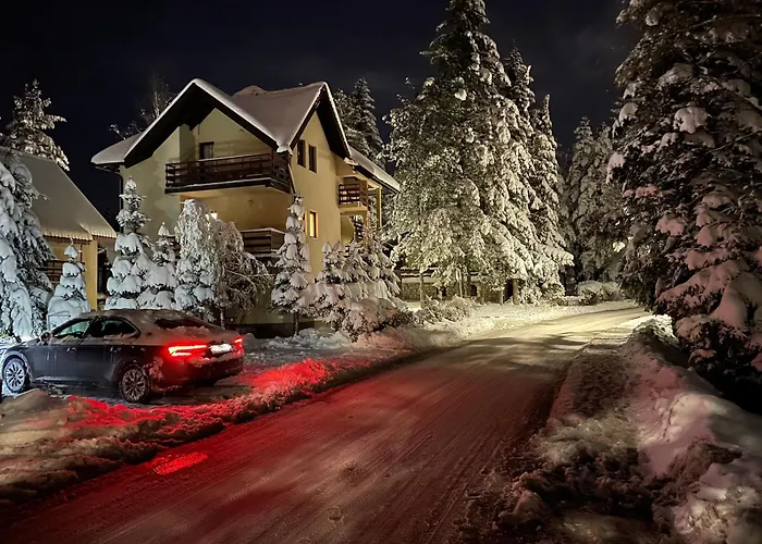 Yellow & Апартаменты Златибор